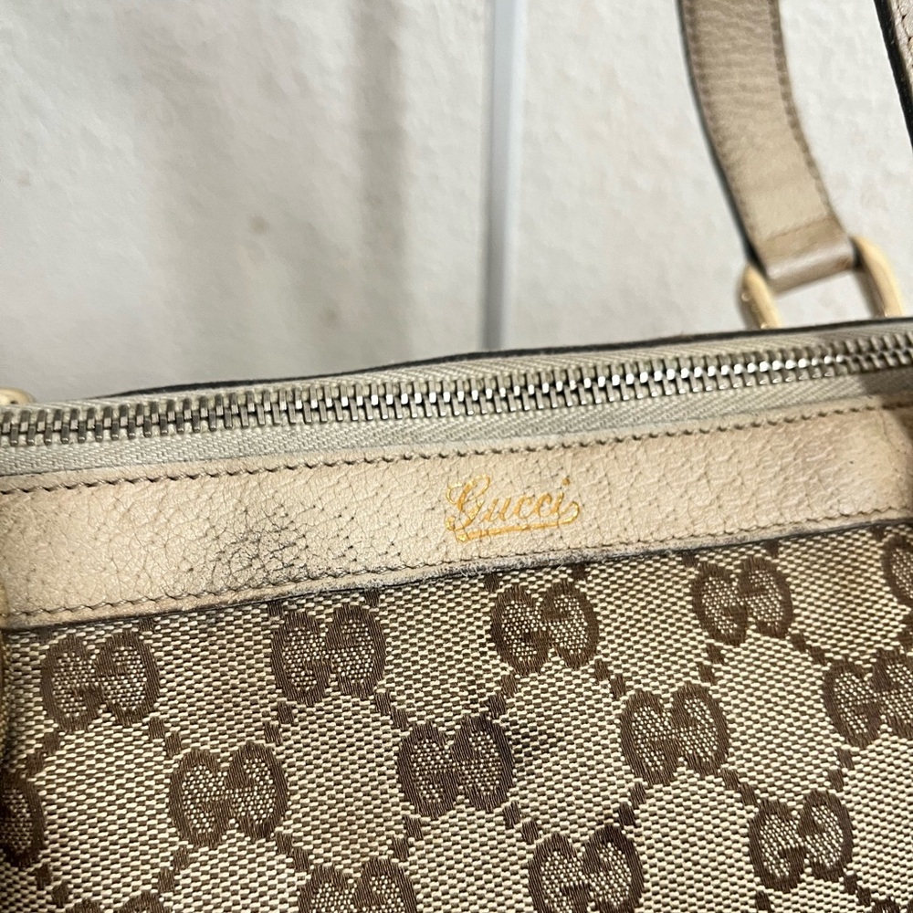 Gucci Beige GG Canvas Tote with Tan Trim and Gold Hardware - Picture 12 of 14